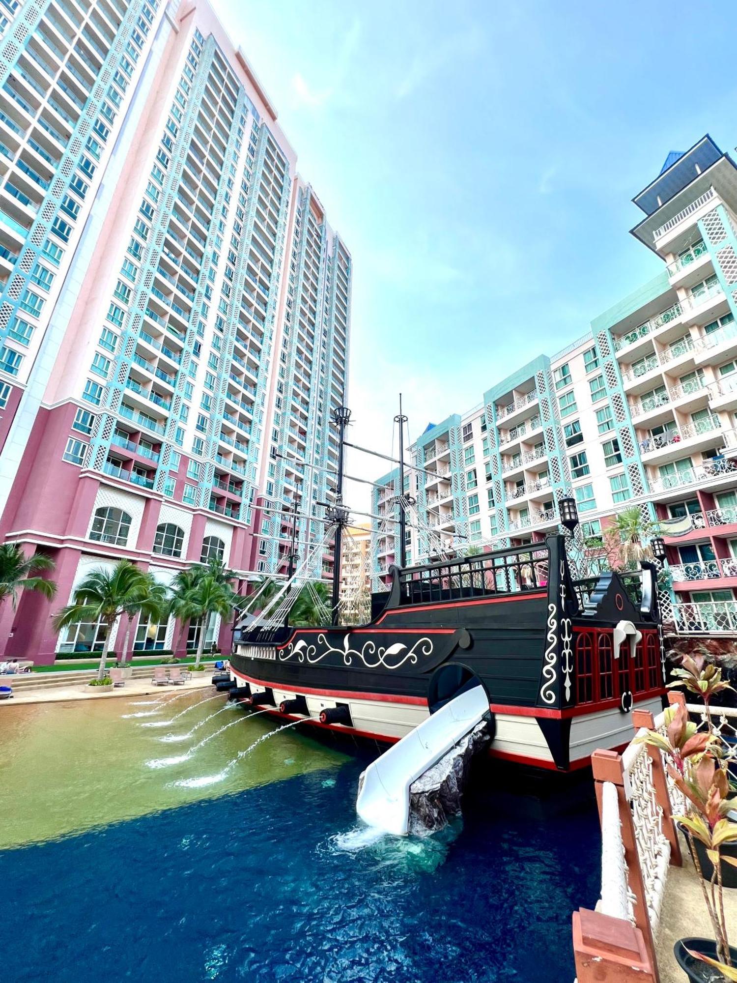 Hotel Grande Caribbean Pattaya Esterno foto