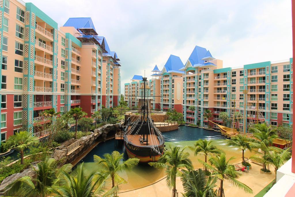 Hotel Grande Caribbean Pattaya Esterno foto